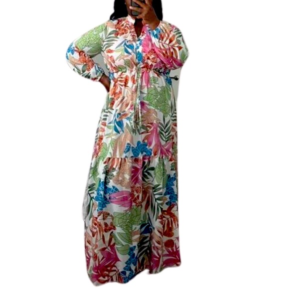 💐 PLUS Floral Maxi Dress 💐 - Picture 4 of 5